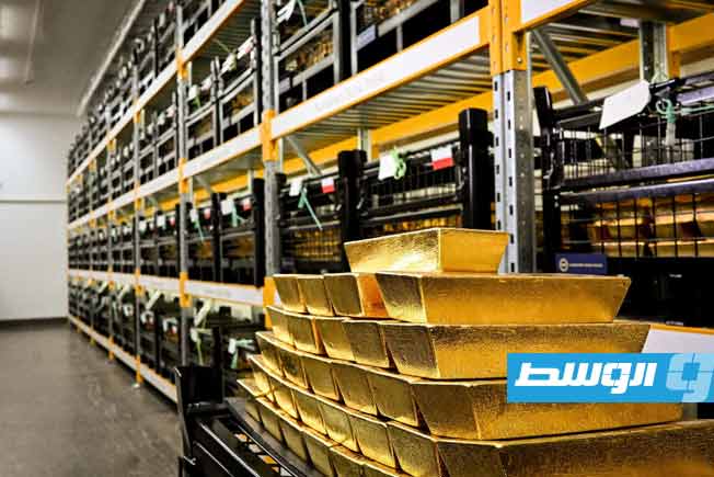 الذهب يتراجع مع تجدد التوتر بين الولايات المتحدة وإيران وتصاعد المخاوف التضخمية