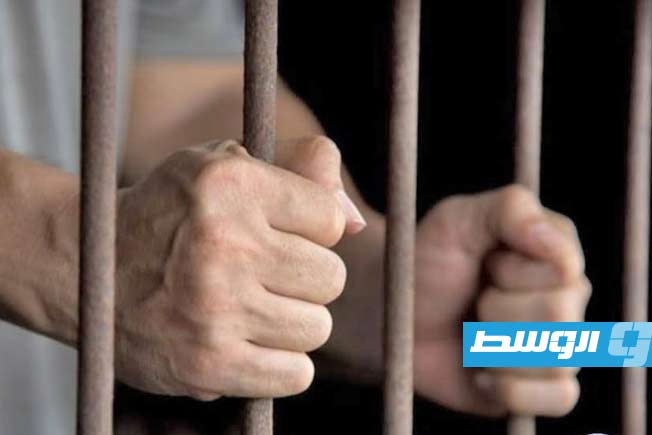 توقيف مطلوب على ذمة قضيتين جنائيتين في أبوسليم