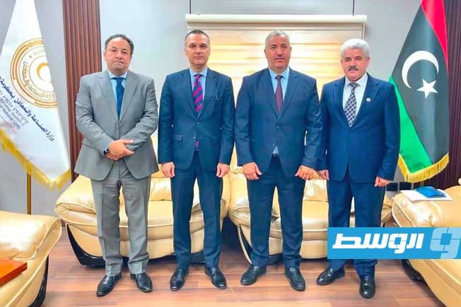 مناقشات ليبية - مصرية لإطلاق مشروعات صناعية مشتركة