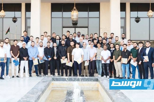 اختتام البرنامج التدريبي لتعزيز قدرات المجالس المحلية للشباب