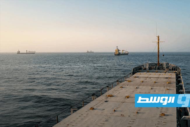 مؤسسة بريطانية تقترح «إدارة خليجية جماعية» لإنهاء الأزمة حول مضيق هرمز