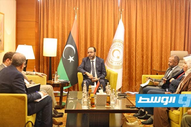 الزادمة وفالا يستعرضان الروابط التاريخية بين فزان وفرنسا