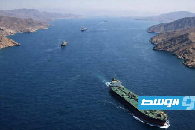 تجدد الضربات الأميركية - الإيرانية يعيد الارتباك لحركة الملاحة في «هرمز»