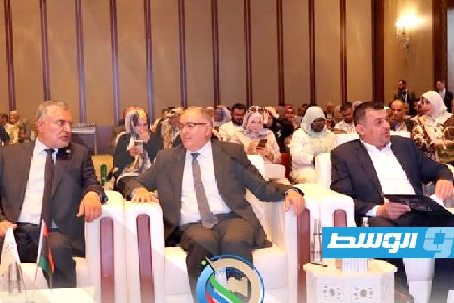 انطلاق المؤتمر العلمي الدولي الأول حول إدارة النفايات الخطرة في ليبيا
