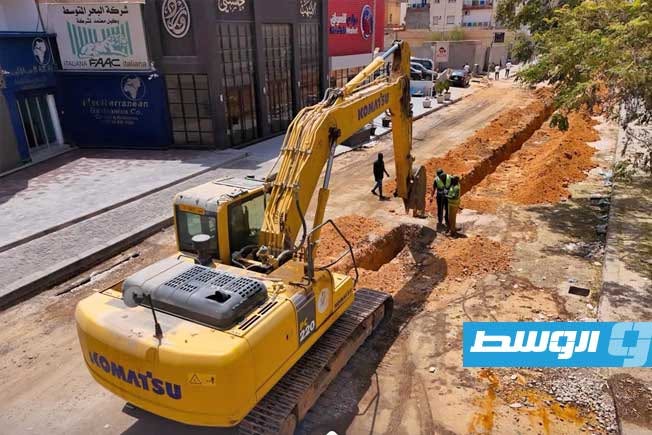 Director of the Housing Authority Inspects Maintenance Work on Bin Ashour Road in Tripoli