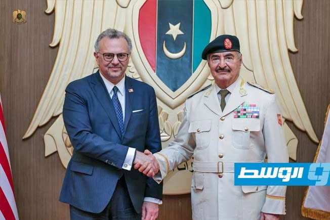 حفتر يستقبل بولس ويبحثان التطورات السياسية في ضوء المبادرة الأميركية