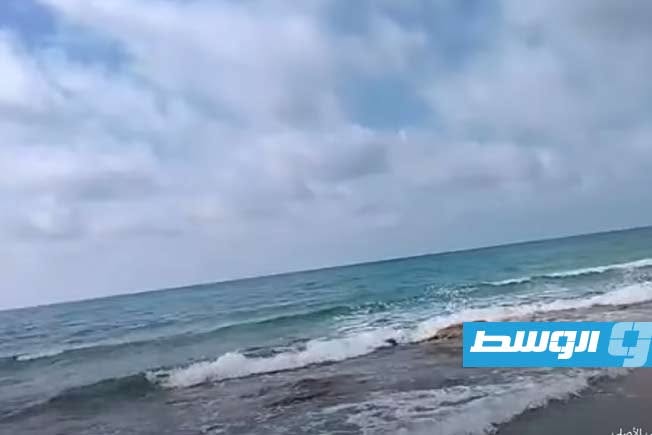 «الإنقاذ البحري طلميثة»: البحر غير ملائم للسباحة يومي الأحد والاثنين