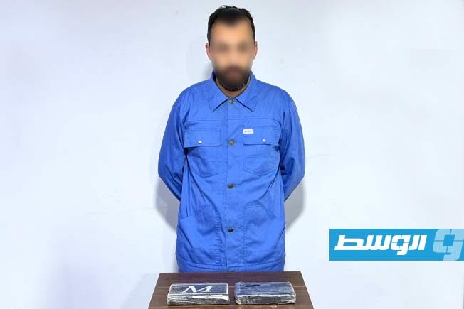 ضبط 2 كيلوغرام من مخدر الكوكايين مع متهم في تاجوراء