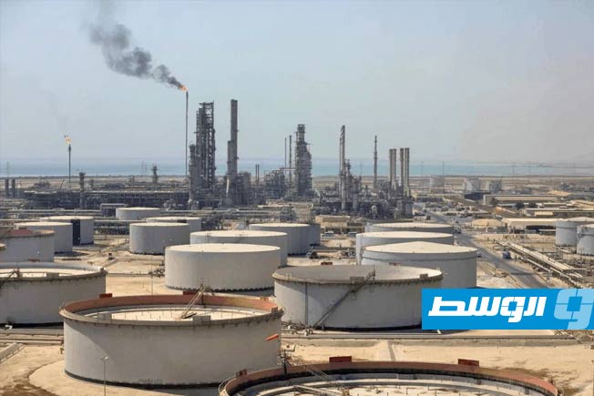 ارتفاع أسعار النفط مع إعلان إيران إغلاق مضيق هرمز أمام كل السفن